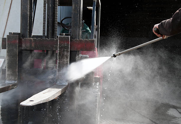 Best Roof Washing  in Gateway, FL